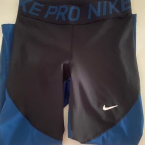 Nike pro ankle leggings